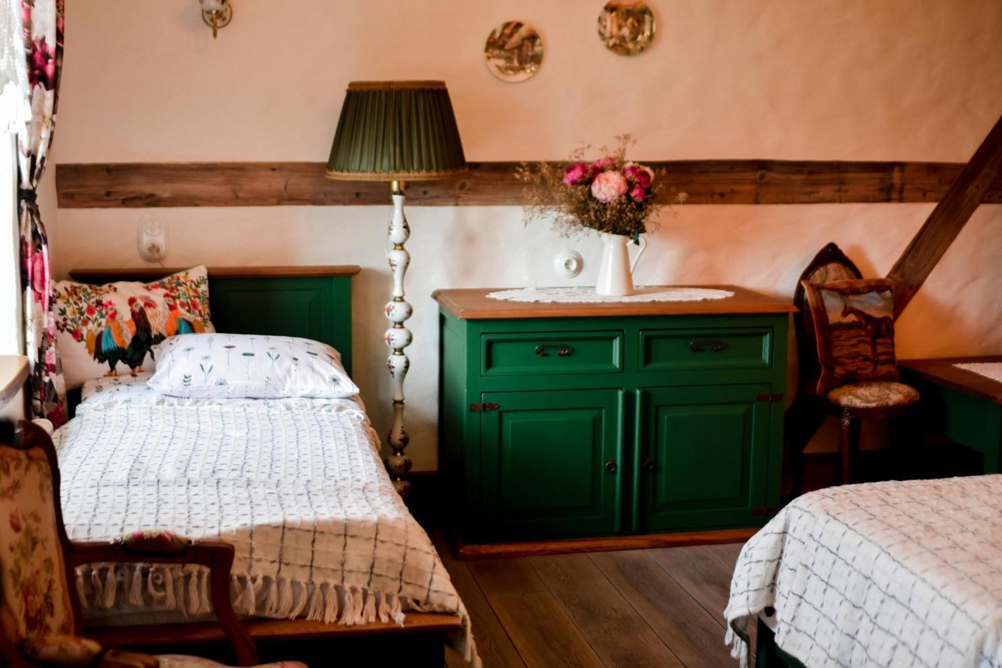 Osada Miedzy Drzewami Farm stay